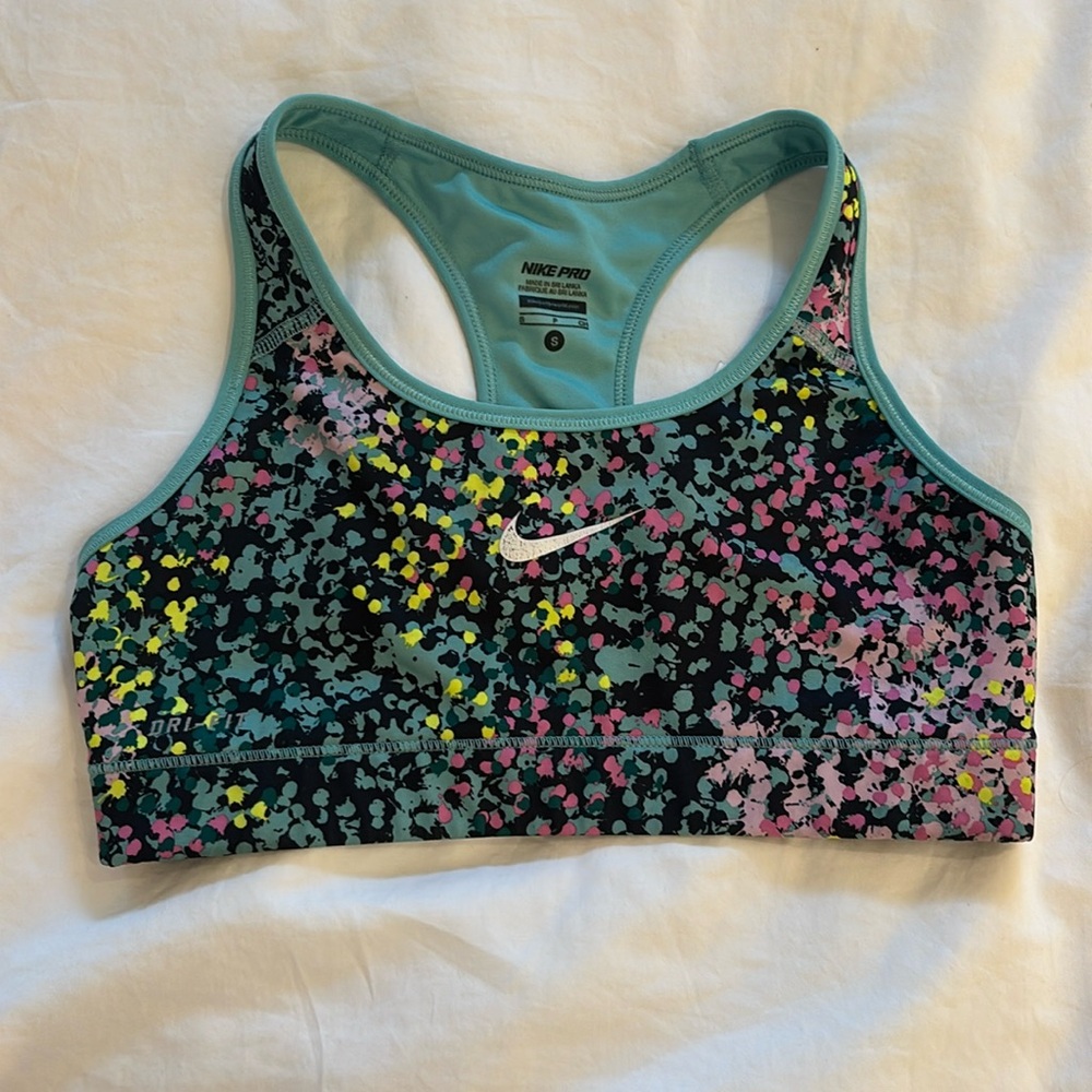 Nike Pro Sports bra Small